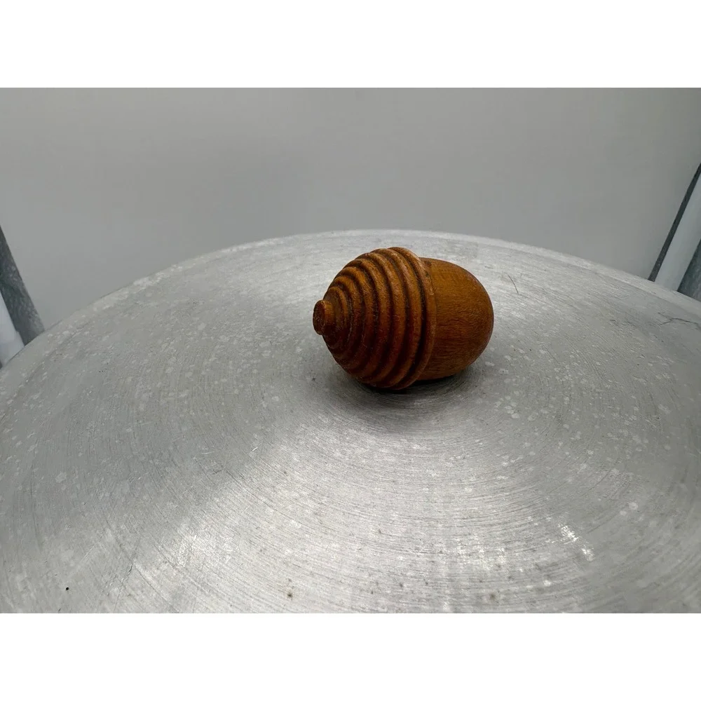 Vintage West Bend Aluminum Cake Carrier Dome Wooden Acorn Knob Leaf MCM 1950